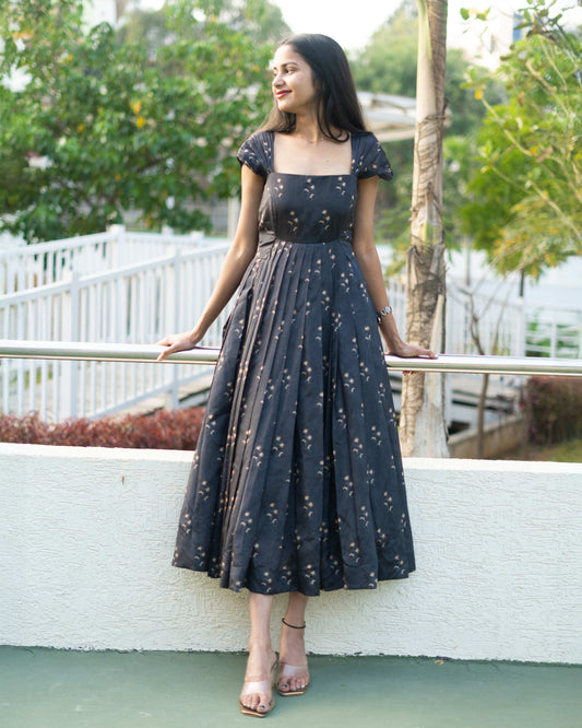 Midi Charcoal Floral