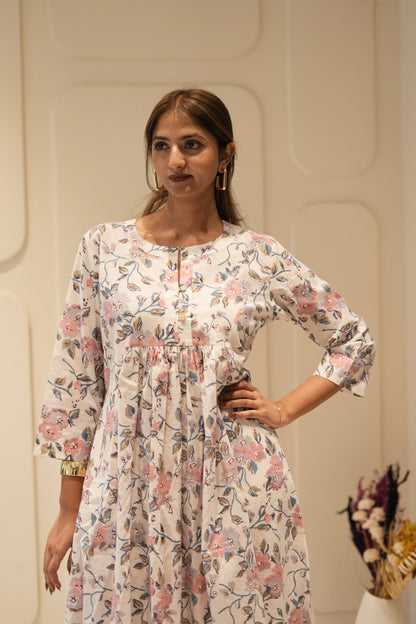 Maxi Blush Floral