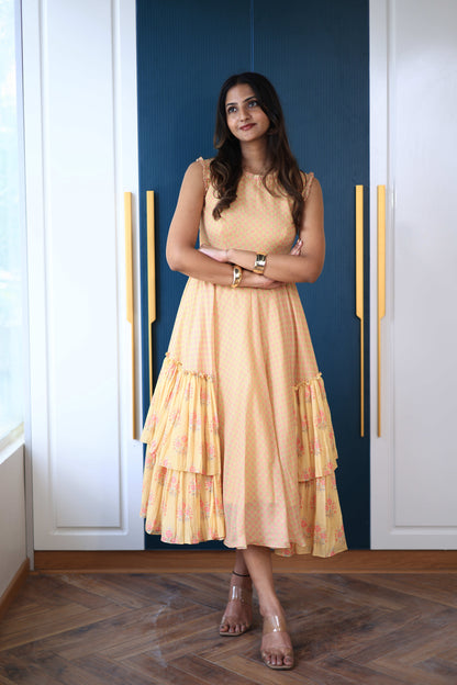 Midi Peach Tiered