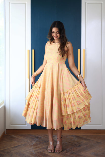 Midi Peach Tiered